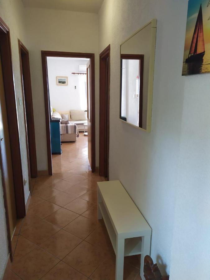 Veldic Apartments Тисно Екстериор снимка
