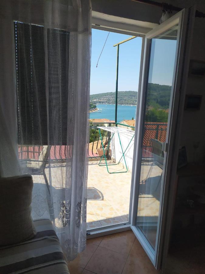 Veldic Apartments Тисно Екстериор снимка