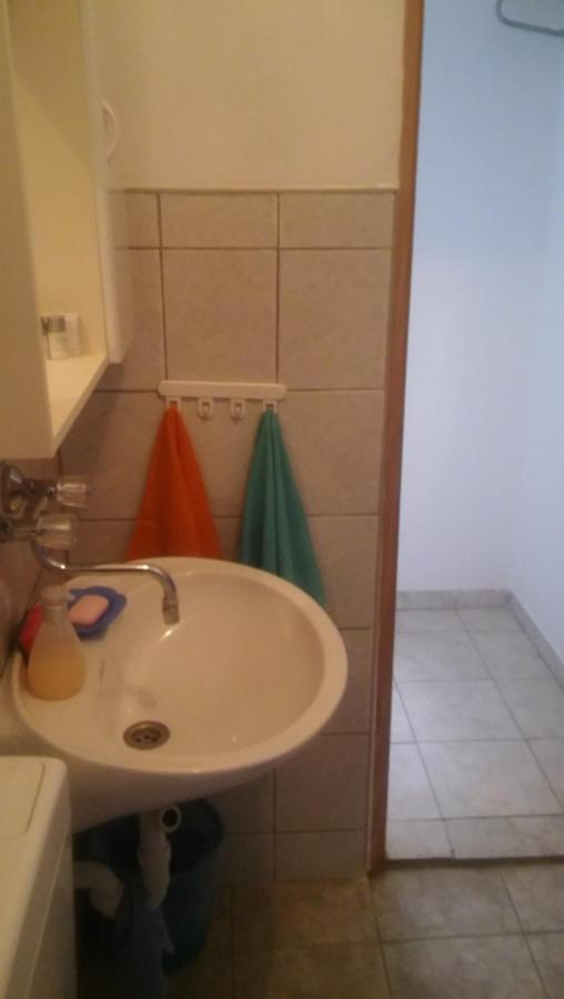 Veldic Apartments Тисно Екстериор снимка