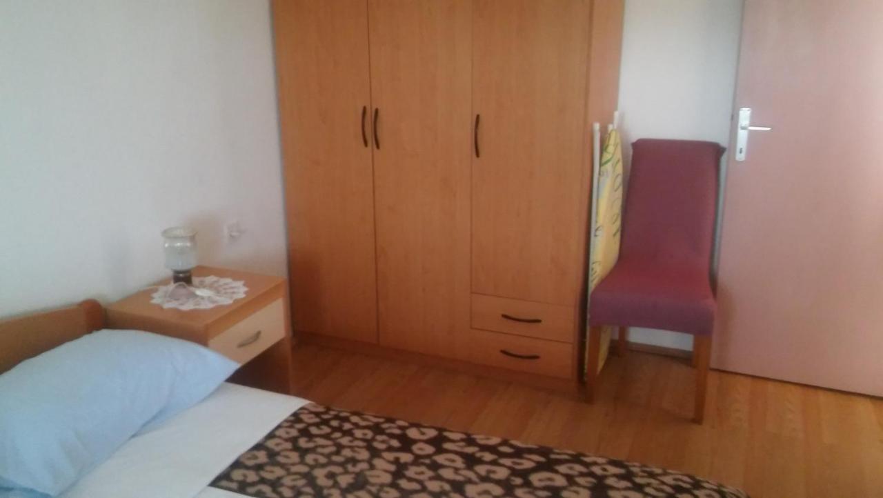 Veldic Apartments Тисно Екстериор снимка